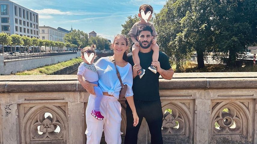 Fiona Erdmann mit ihrer Familie, Juli 2023