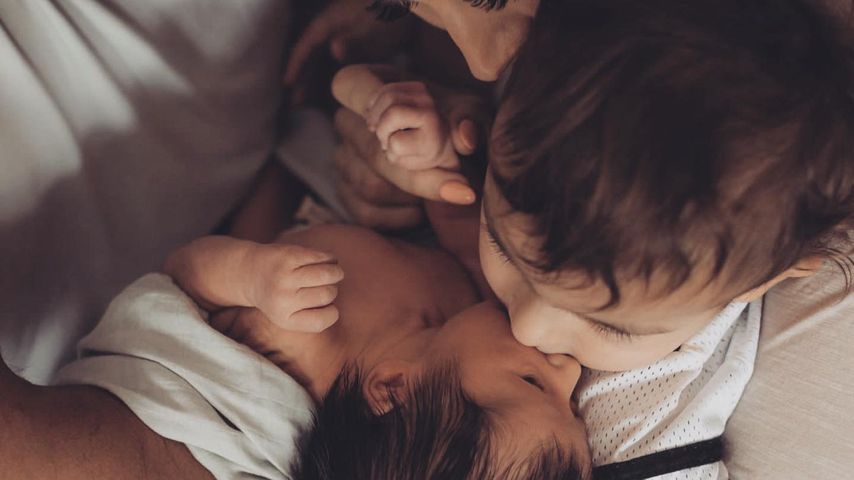 Fiona Erdmann mit ihrer Familie im Mai 2022