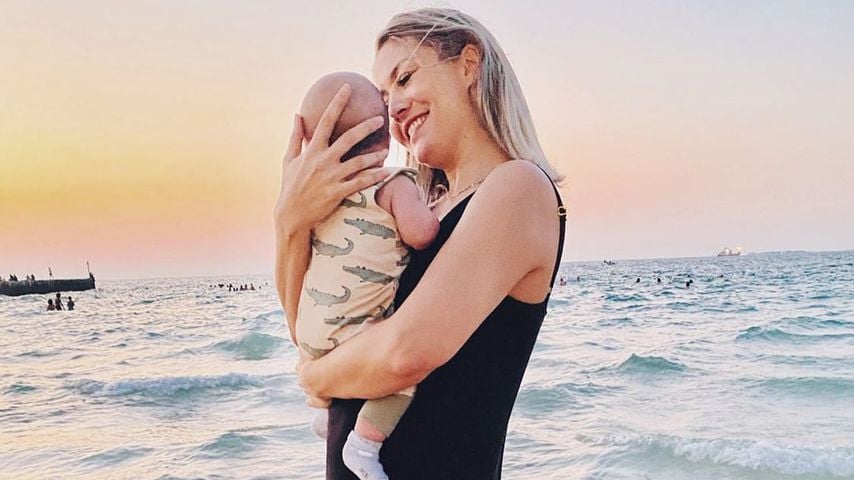 Fiona Erdmann und ihr Baby im Oktober 2020