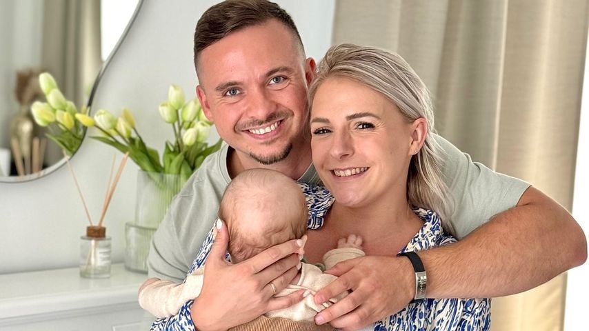 HealthyMandy und FitnessOskars Sohn wächst zweisprachig auf