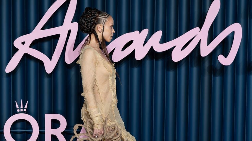 FKA Twigs bei den Fashion Awards 2025 in der Royal Albert Hall in London