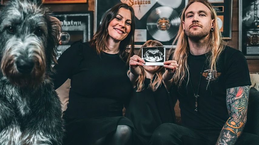 Nach Brustkrebs-Diagnose: Floor Jansen erwartet ein Baby!