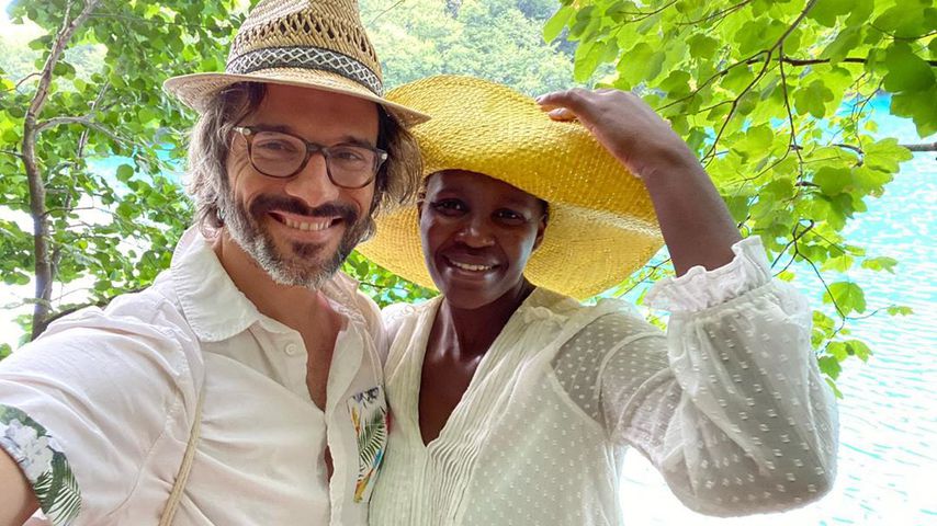 Florent Raimond und seine Freundin Kaone Mabina im August 2020
