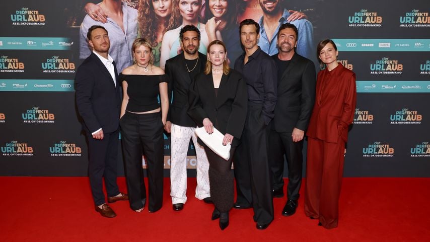 Florian David Fitz, Jella Haase, Elyas M'Barek, Caroline Herfurth, Frederick Lau und Lena Schoemann bei der Berlin-Premiere