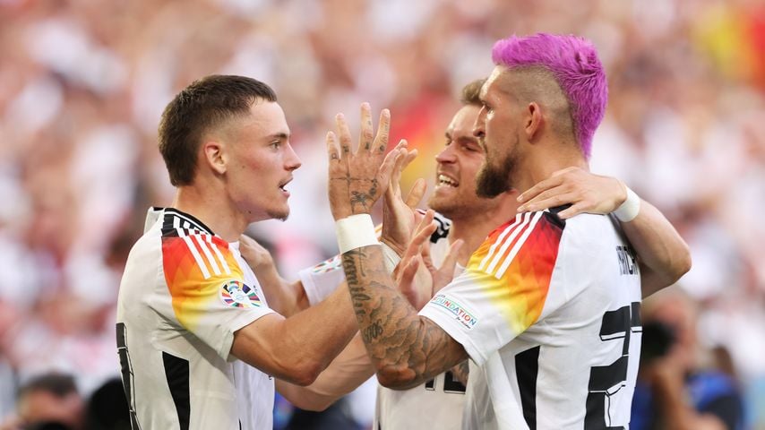 Florian Wirtz, Maximilian Mittelstaedt und Robert Andrich im Juli 2024