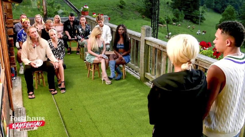 "Forsthaus Rampensau"-Germany-Kandidaten Staffel zwei