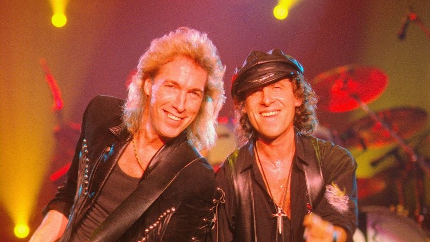 Scorpions auf der Crazy World Tour: Francis Buchholz und Klaus Meine in der Messehalle 2, Hannover, 3. November 1991