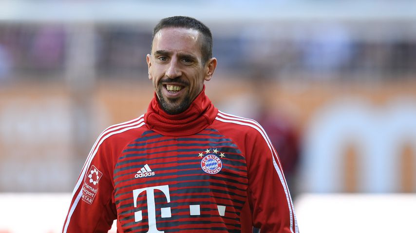 Weit weg vom WM-Trubel: Franck Ribéry zeigt Mega-Sixpack!