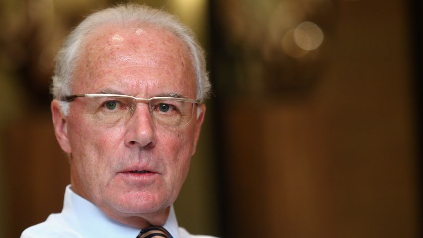 Trauerzug: Es gibt viele bunte Rosen für Franz Beckenbauer