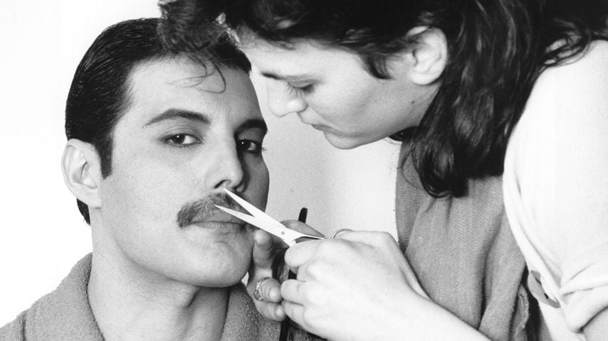 Biografin behauptet: Freddie Mercury hatte geheime Tochter