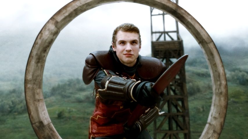 Video: Freddie Stroma in Unterwäsche