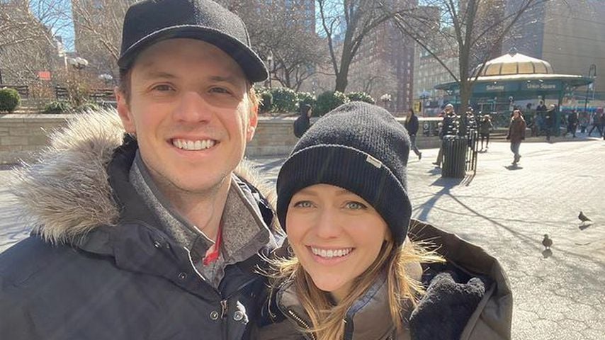 Freddie Stroma und Johanna Braddy