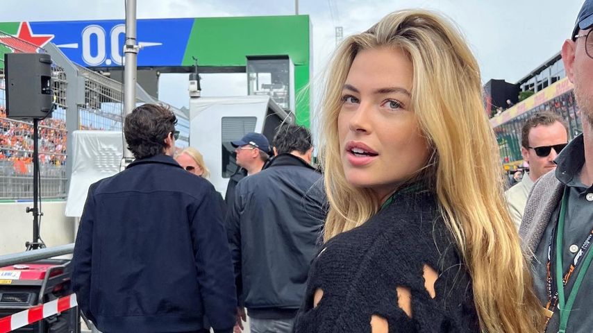 Frederique Brons, Model