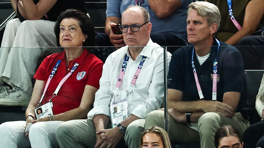 Olympia ohne Charlène: Schaut Fürst Albert deshalb so böse?