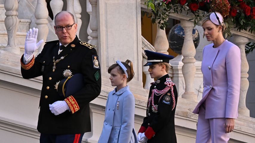 Fürst Albert II. seine Kinder und seine Frau Fürstin Charlène, Nationalfeiertag in Monaco 2024