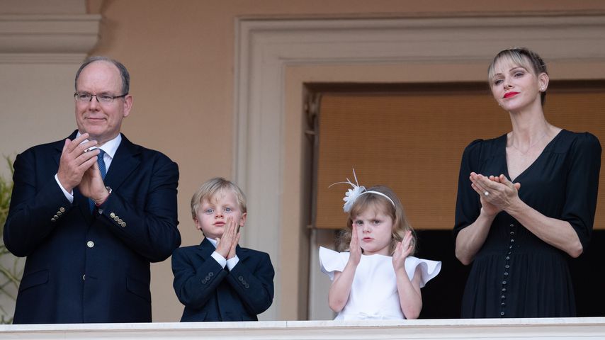 Fürst Albert und Fürstin Charlène mit ihren Kindern, Juni 2020