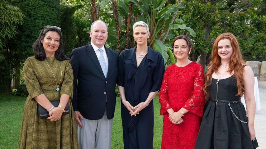 Prinz Albert und Fürstin Charlène mit Gästen im Juli 2022