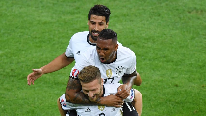 1. EM-Spiel im Terror-Stadion: So geht es Jogi Löws Jungs