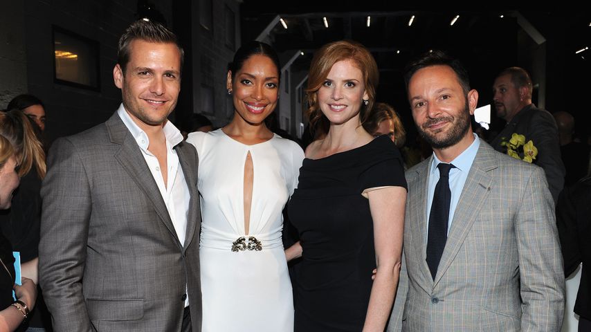 Schauspieler Gabriel Macht, Gina Torres, Sarah Rafferty und Autor Jeremy Langmead