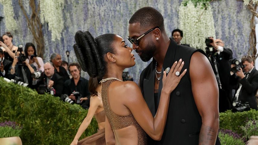 Gabrielle Union und Dwyane Wade bei der Met Gala 2026 im Metropolitan Museum of Art in New York