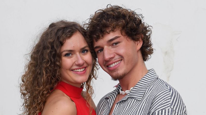 Garry Secret mit Freundin Jessica beim BILD-Renntag in Gelsenkirchen