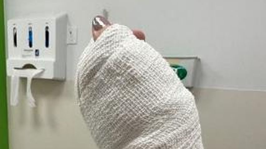 Gary Barlows Frau Dawn im Krankenhaus