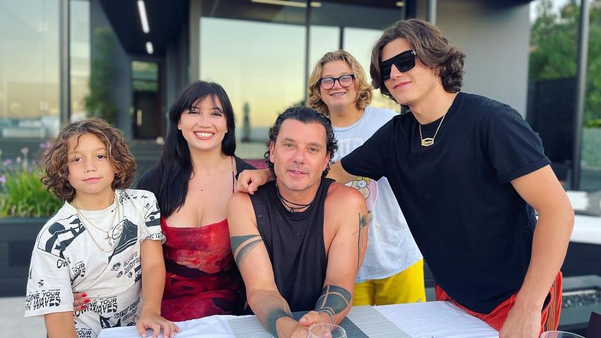 Gavin Rossdale mit seinen Kindern Apollo, Daisy, Zuma und Kingston