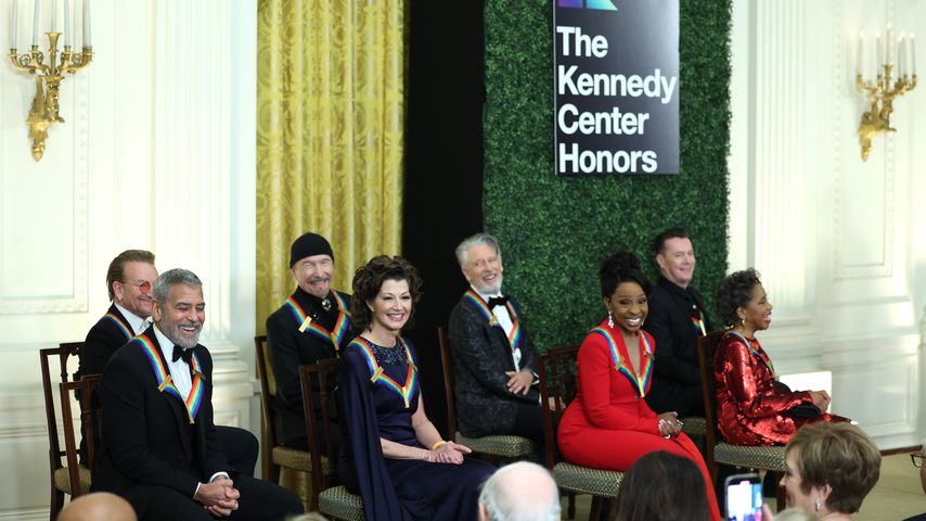 George Clooney, Amy Grant, Gladys Knight, Tania León und U2 im Dezember 2022
