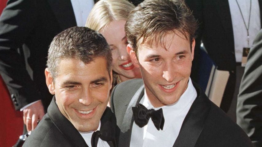 George Clooney und Noah Wyle bei den Emmy Awards 1996 in Pasadena