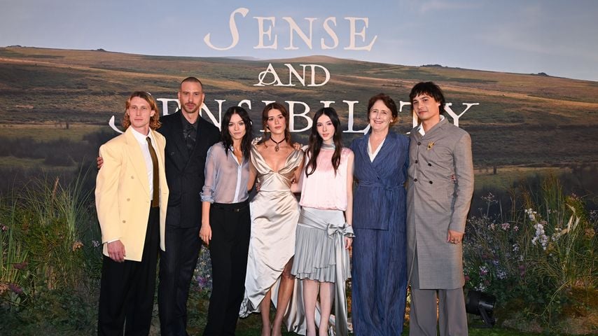 Der Cast bei der Weltpremiere von "Sense & Sensibility" in London