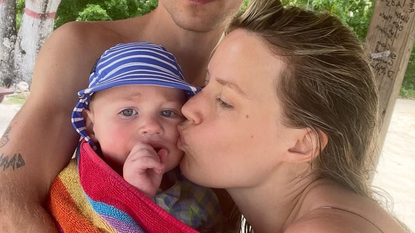 Georgia May Jagger mit Partner Cambryan und Sohn Dean