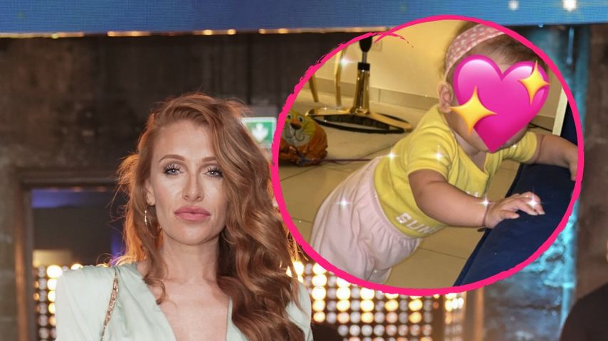 Georgina Fleur ist stolz: Ihre Tochter kann jetzt stehen