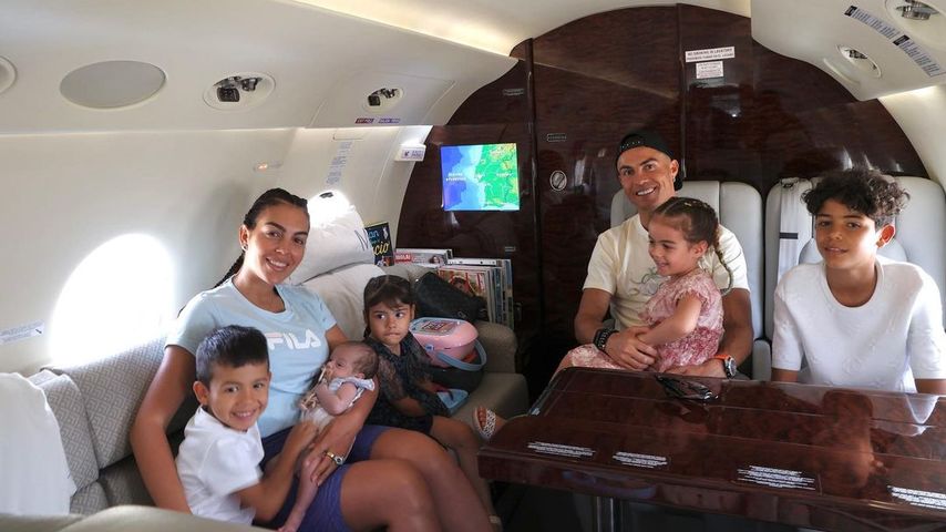 Georgina Rodriguez, Cristiano Ronaldo und die Kinder