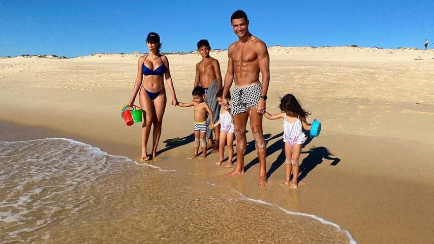 Georgina Rodríguez, Cristiano Ronaldo und seine Kinder