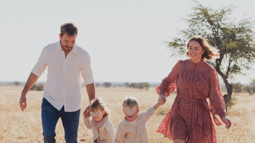 Gerald und Anna Heiser, TV-Bekanntheiten, mit ihren Kindern