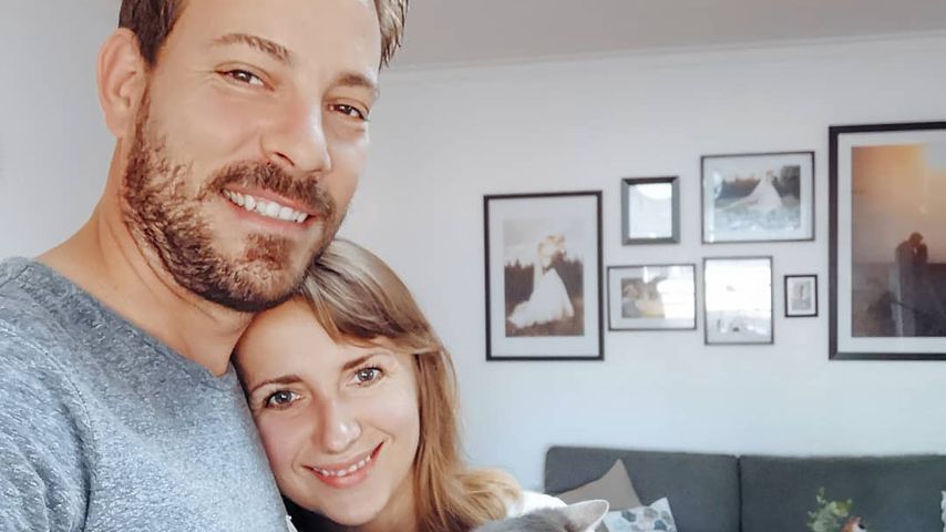 In Namibia: Anna & Bauer Gerald feiern ersten Hochzeitstag!