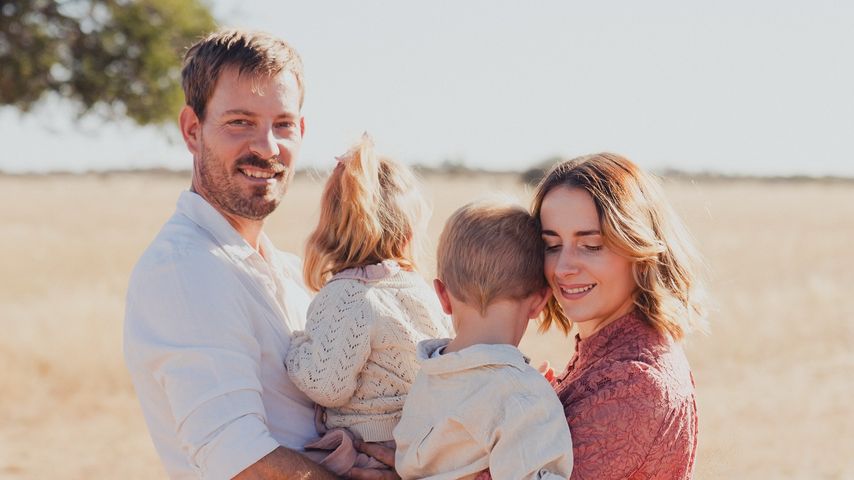 Gerald und Anna Heiser, TV-Bekanntheiten, mit ihren Kindern