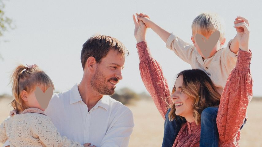 Gerald und Anna Heiser, TV-Bekanntheiten, mit ihren Kindern