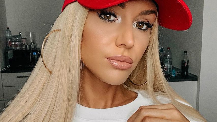 Gerda Lewis, Influencerin