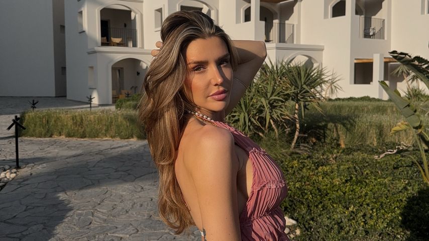 Gerda Lewis, Influencerin