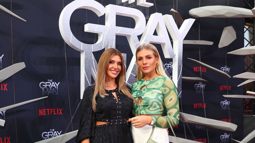 Gerda Lewis und Nele Wüstenberg bei der "The Gray Man"-Premiere in Berlin
