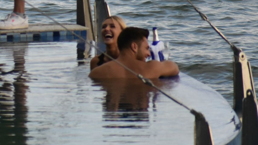 Bachelorette Gerda Lewis mit ihrem Kandidaten Tim Stammberger