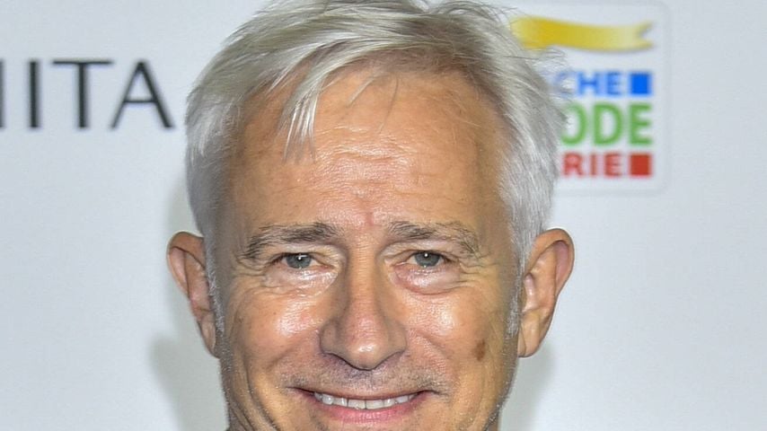 Gerry Hungbauer auf dem roten Teppich bei der Goldenen Bild der Frau 2023 in Hamburg