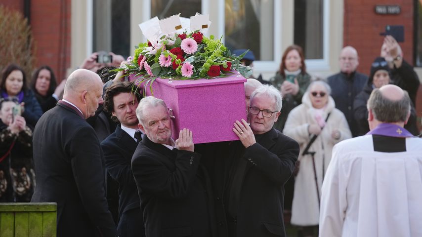 Geschwister von Linda Nolan, Februar 2025