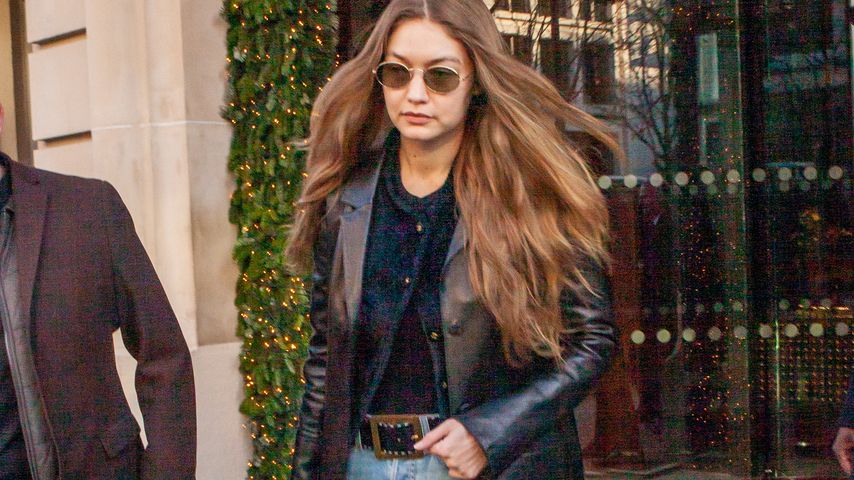 Wie aus den Siebzigern: Gigi Hadid total lässig unterwegs