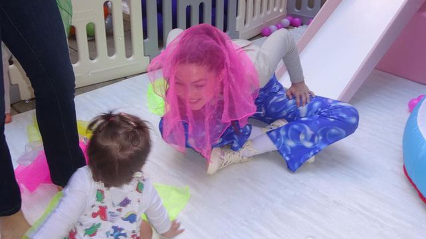 Gigi Hadid und ihre Tochter Khai im Oktober 2021