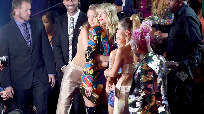 Gigi Hadid, Taylor Swift, Halsey, Bella Hadid und Todrick Hall