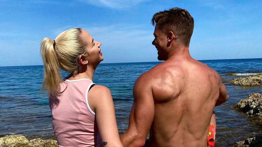 "Freue mich auf Reise": Cedric postet Pärchenbild mit Gina
