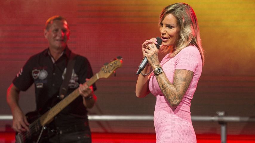 Gina-Lisa Lohfink beim Band für Steiermark Open Air in Graz 2016