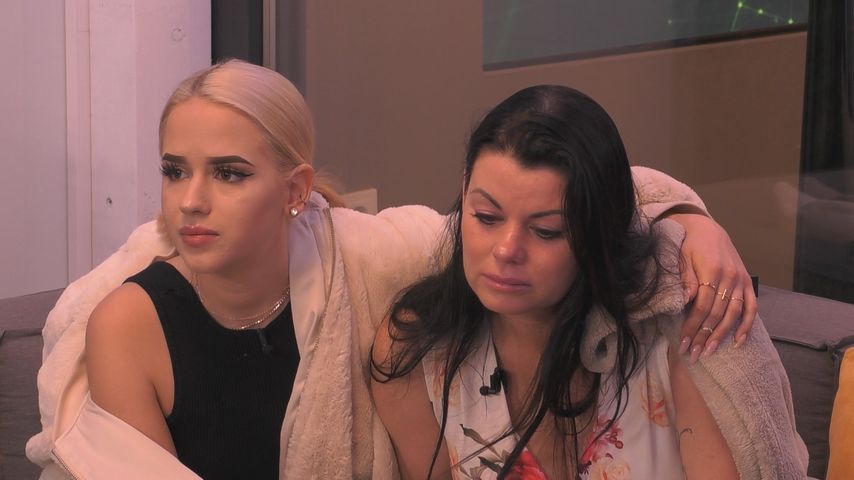 Gina Beckmann und Cathleen Vogel nach der Live-Nominierung